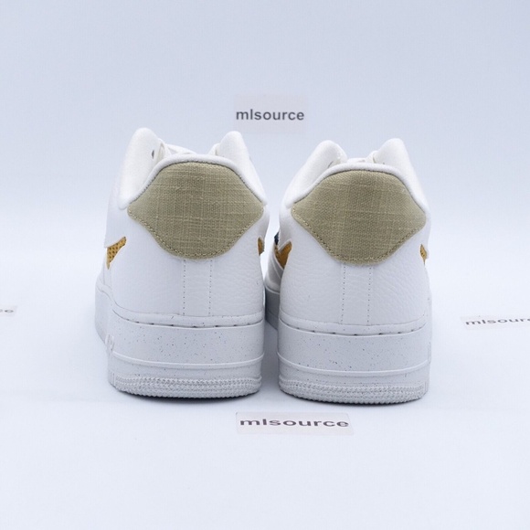 NEW Nike Air Force 1 '07 LV8 Sun Club Sneakers DM0117-100 Sail/Sanded - Picture 3 of 9